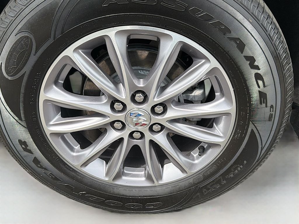 Used 2023 Emperor Blue Metallic Buick Essence image 9