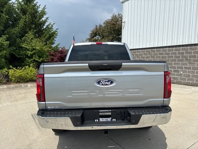 Used 2025 Silver Ford XLT image 7