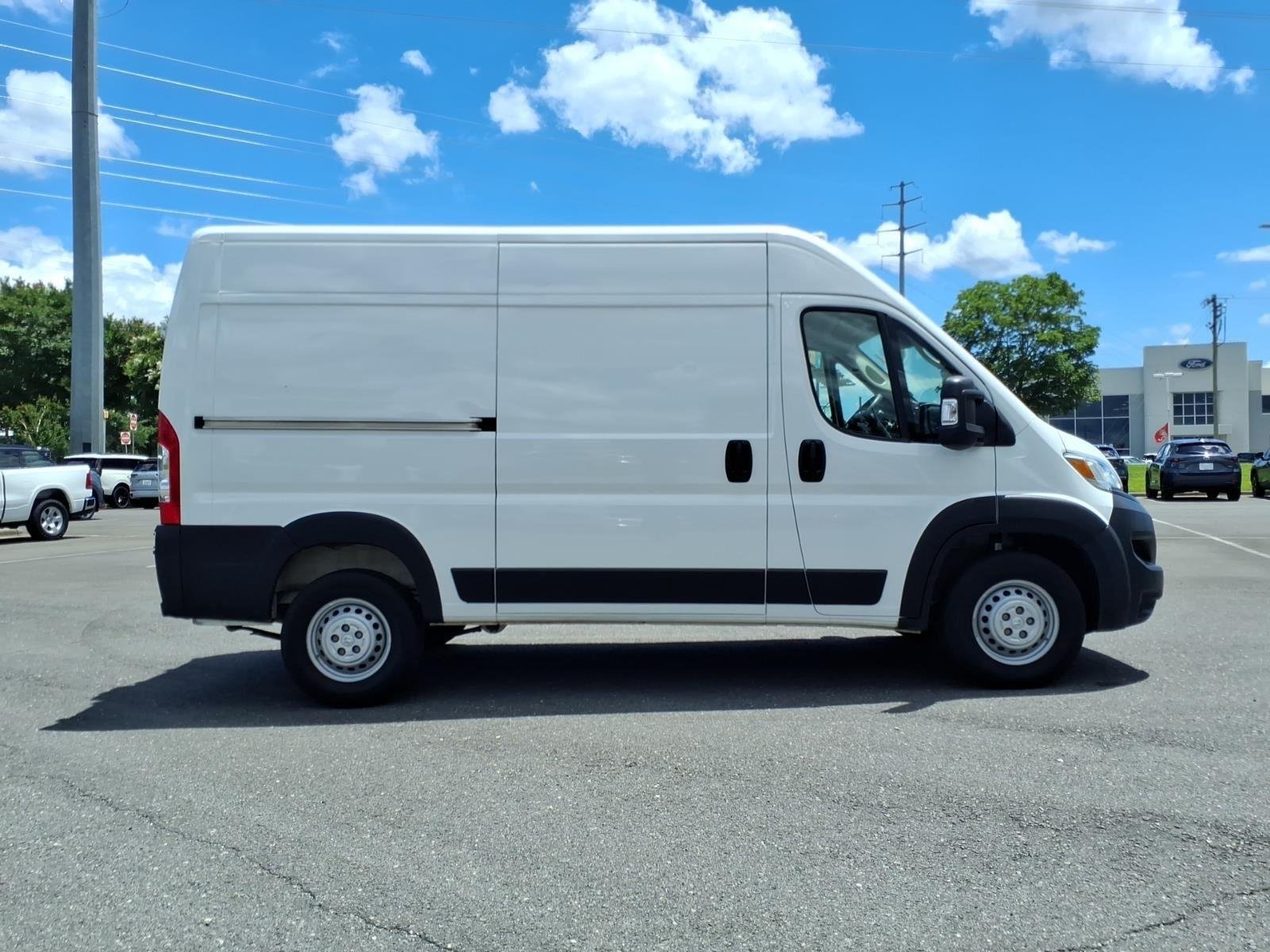Used 2025 Bright White Clearcoat Ram Tradesman image 10