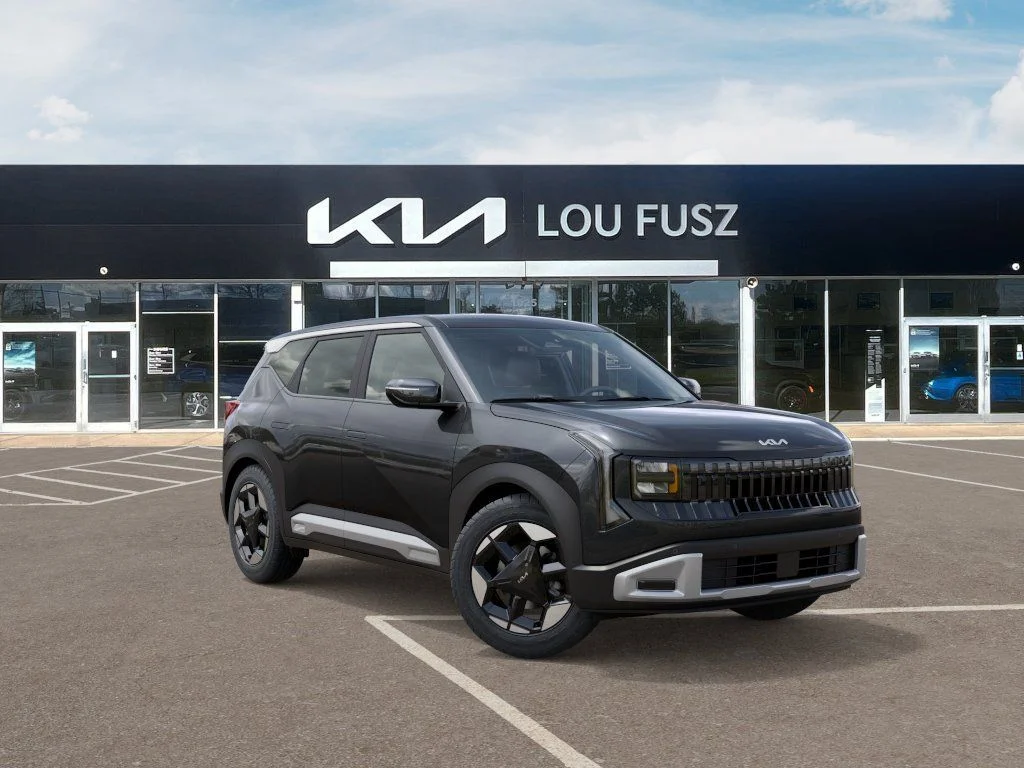 New 2027 Interstellar Gray Kia S image 8