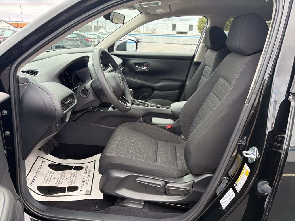 2026 Honda HR-V LX - Photo 16