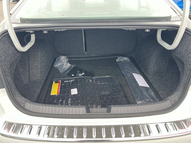 New 2026 White Volkswagen 1.5T SE image 22