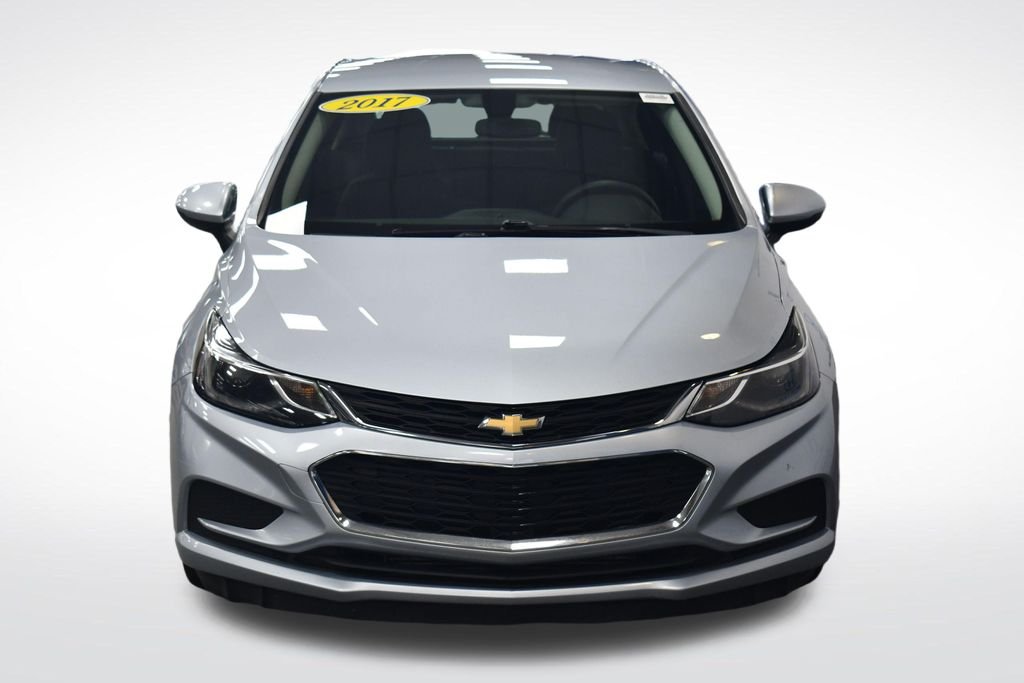 Used 2017 Arctic Blue Chevrolet LT image 10