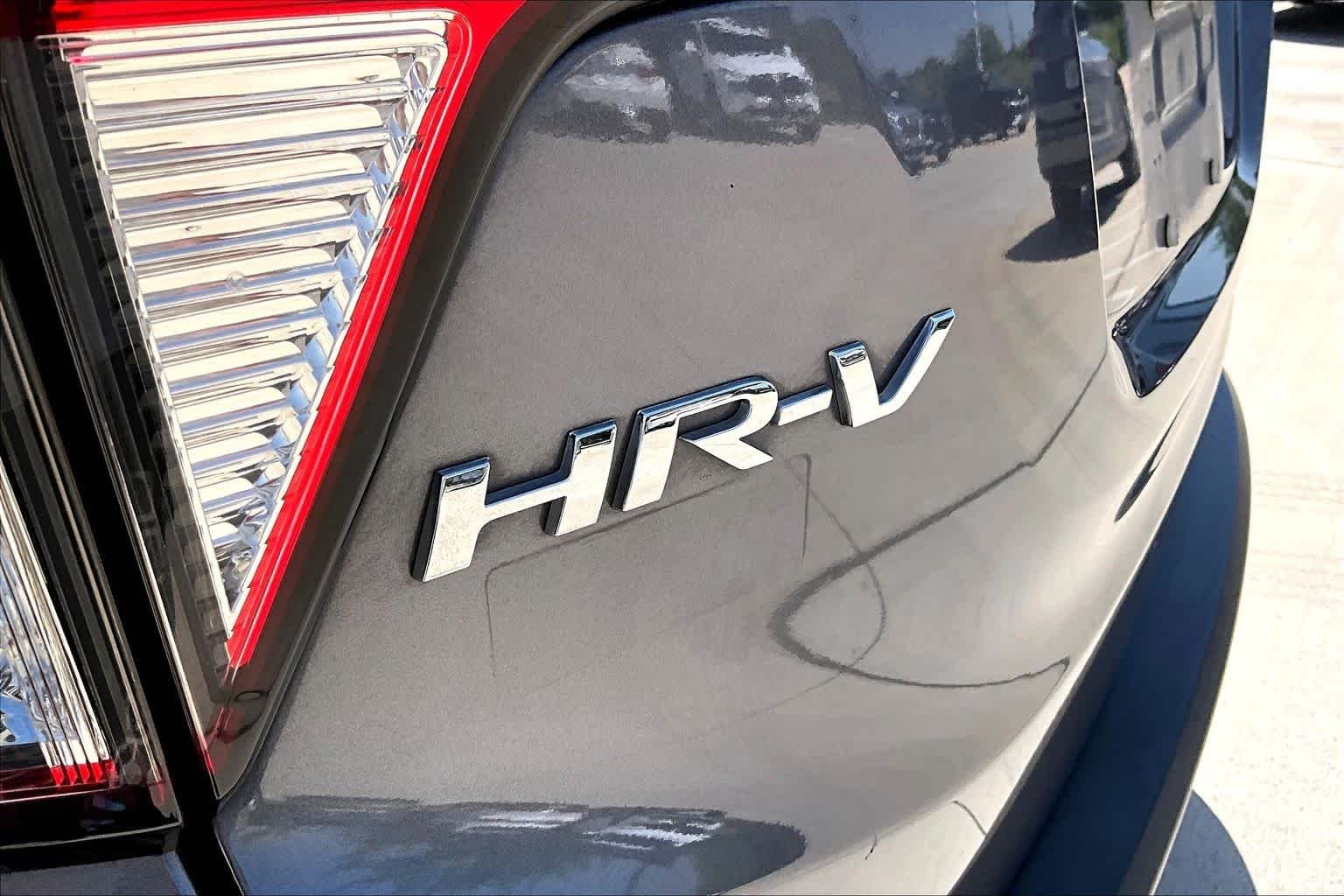 Used 2019 Modern Steel Metallic Honda EX image 30