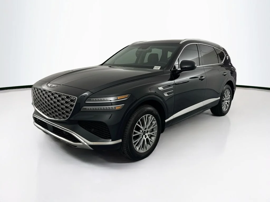 Used 2026 Black Genesis 2.5T image 1