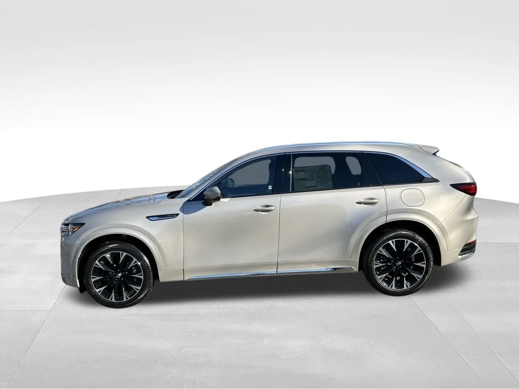 New 2026 Platinum Quartz Metallic Mazda 3.3 Turbo S Premium Plus image 2