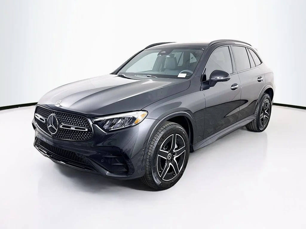 2026 Mercedes-Benz GLC