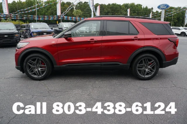 New 2027 Ruby Red Metallic Tinted Clearcoat Ford ST-Line image 23