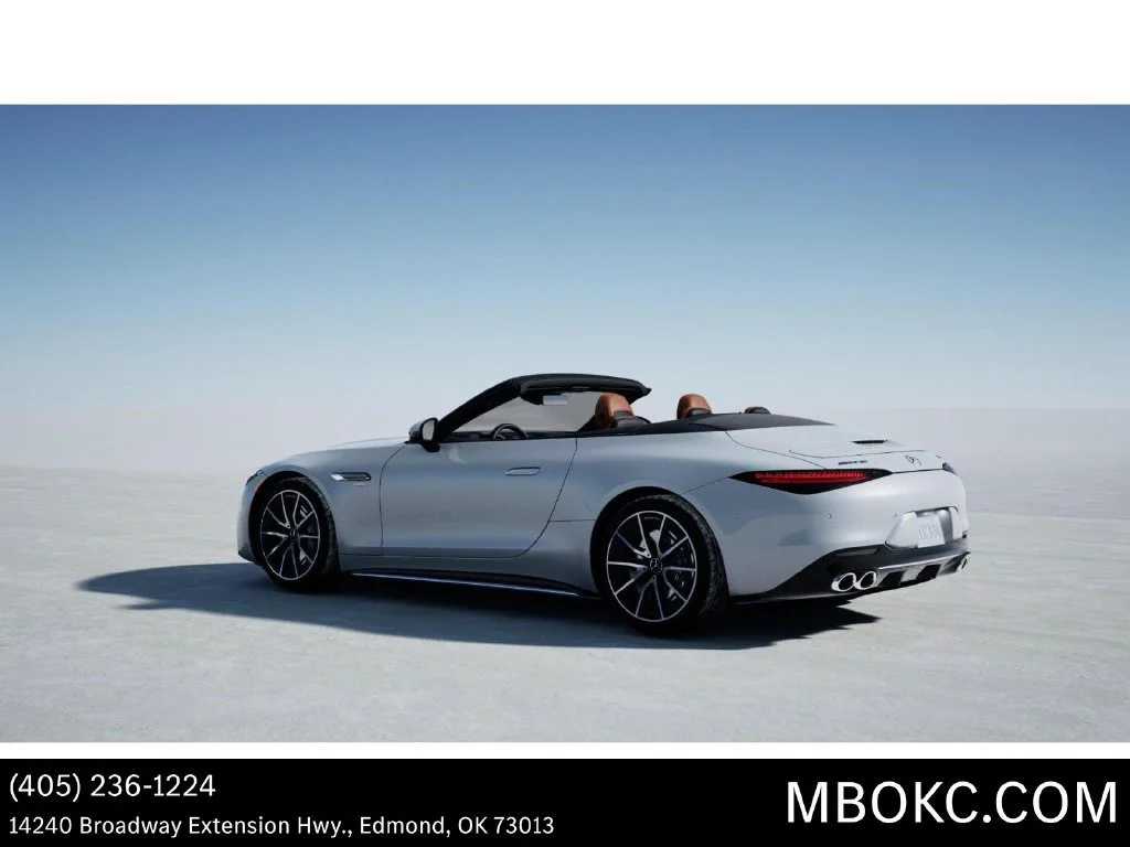 New 2027 MANUFAKTUR Moonlight White Metallic Mercedes-Benz AMG® SL 43 Roadster image 75