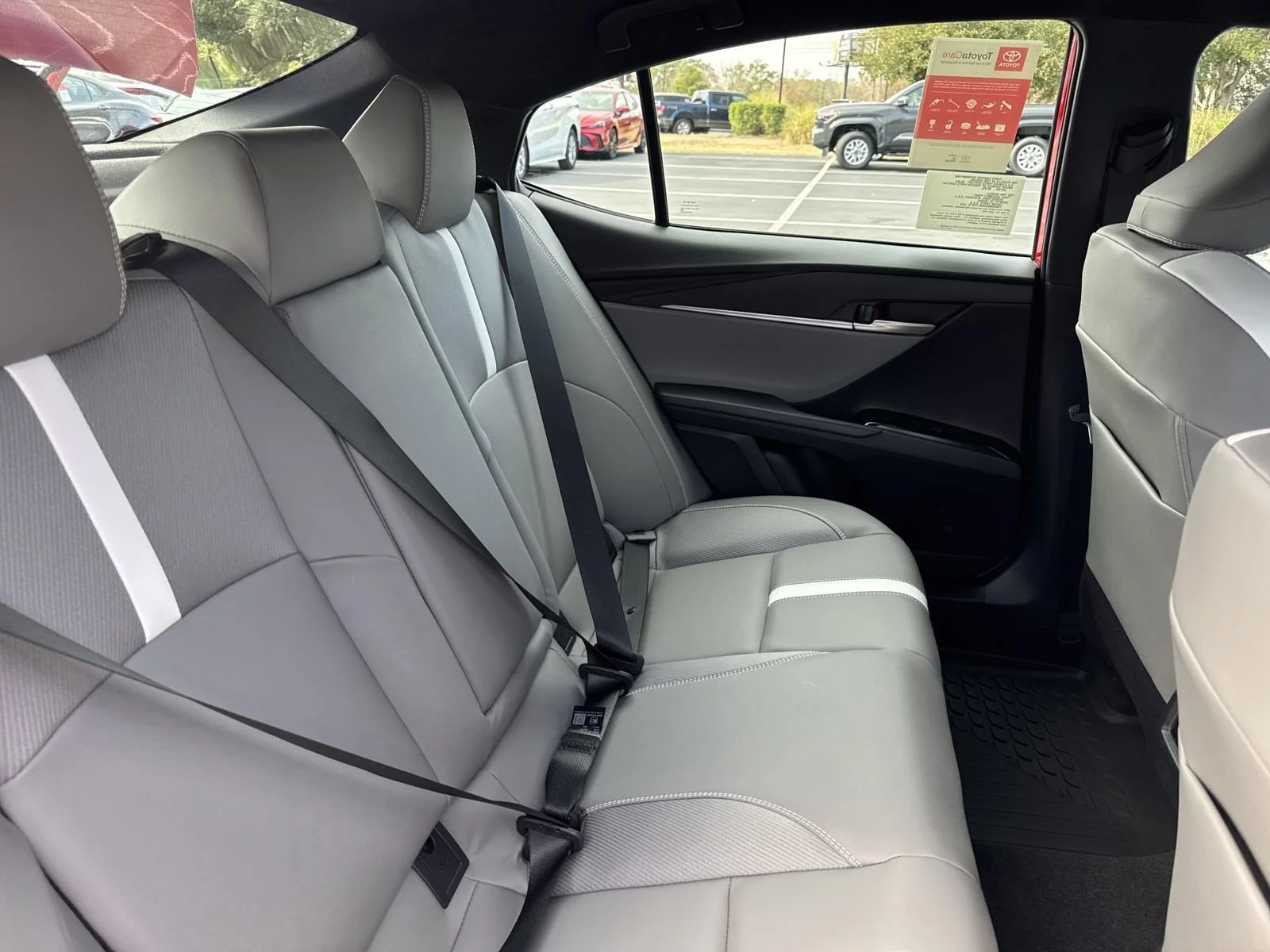 Used 2025  Toyota  image 29