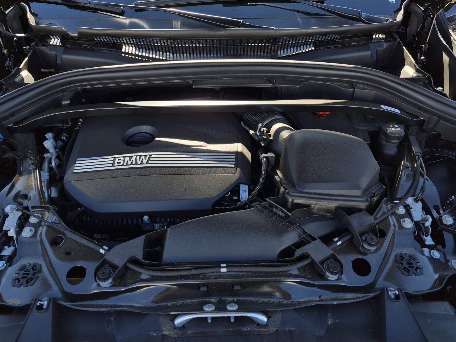 2025 BMW X1 28i - Photo 11