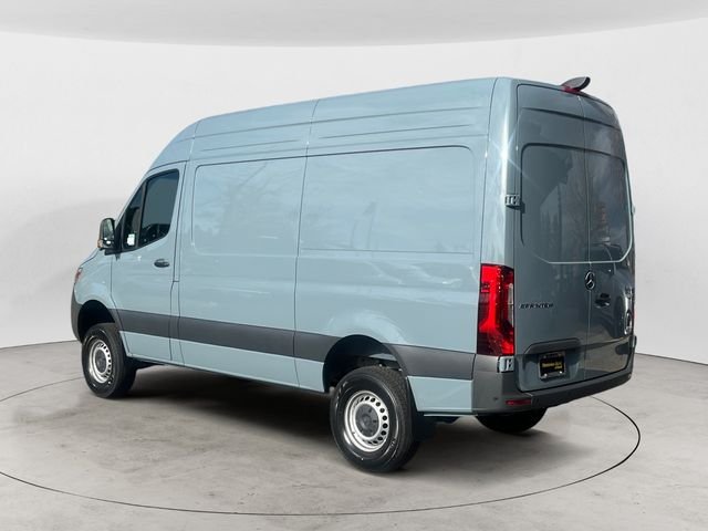 New 2026  Mercedes-Benz Cargo 144 WB image 3