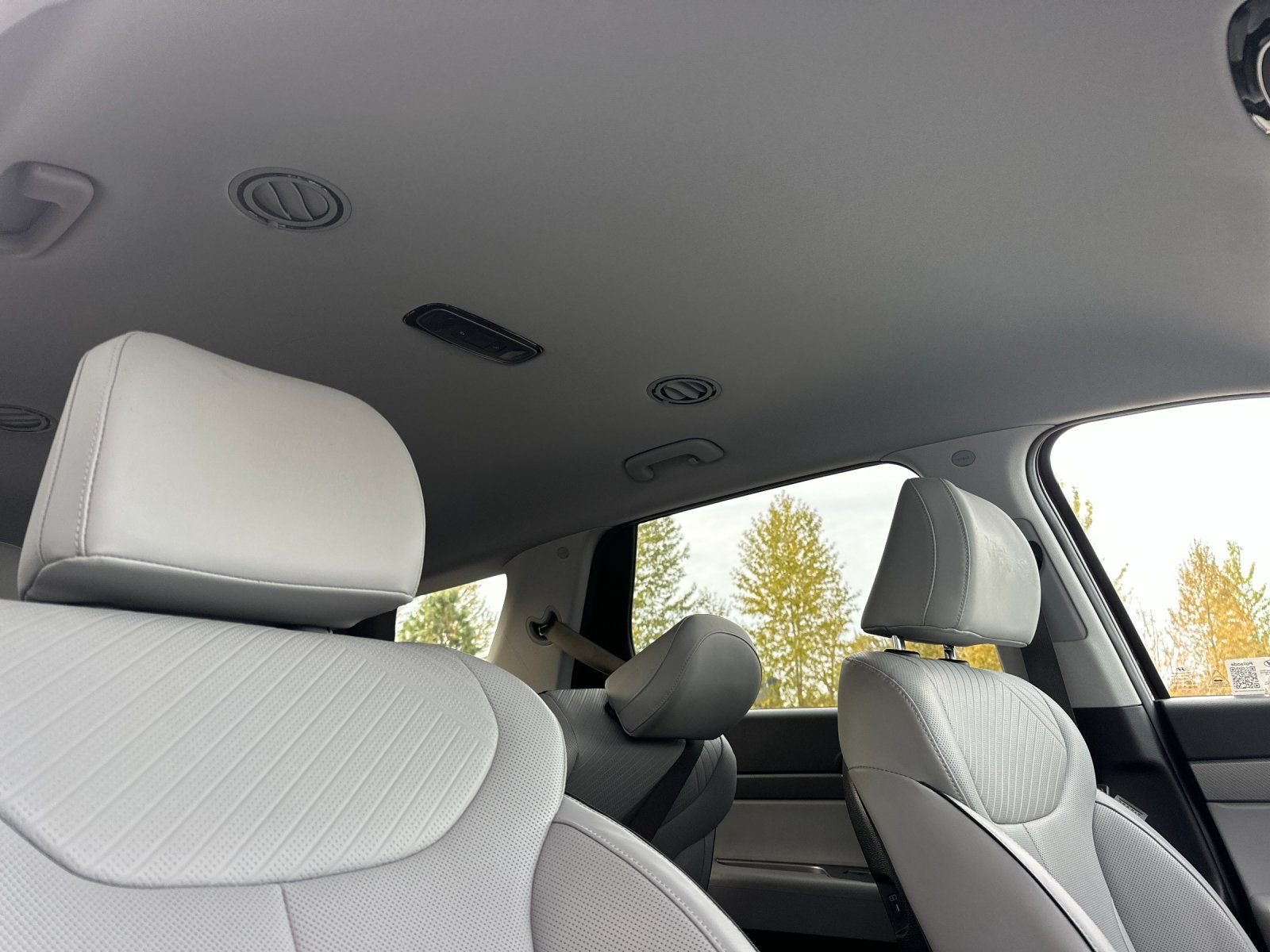 Used 2024 Red Hyundai SEL image 18