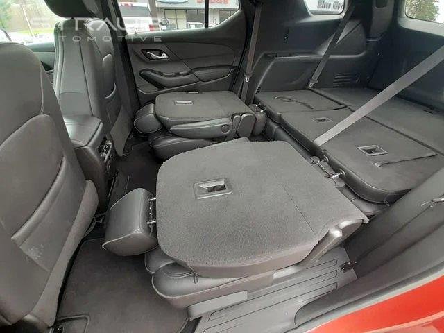 Used 2022 Cherry Red Tintcoat Chevrolet RS image 50