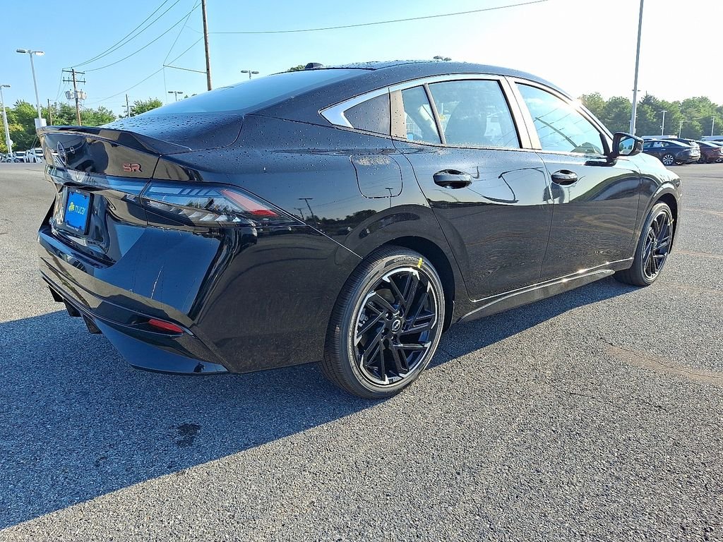 New 2026 Super Black Nissan SR image 4