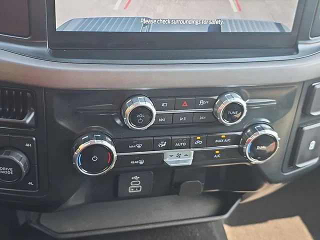 Used 2025 Gray Ford XLT image 23