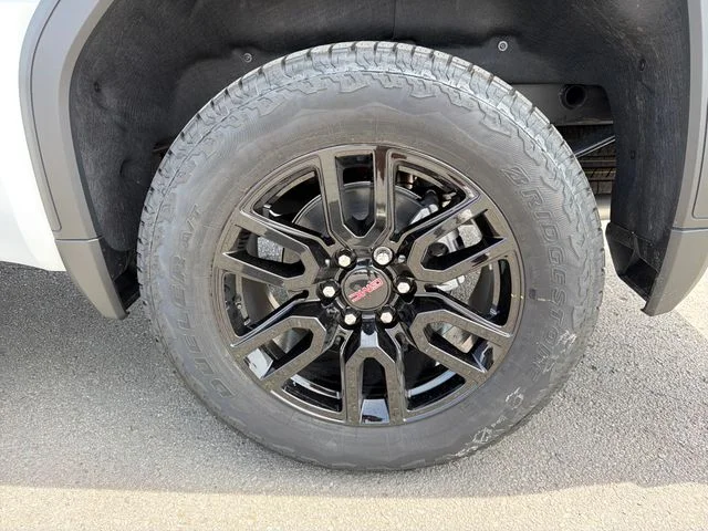 New 2026 White GMC Elevation image 25