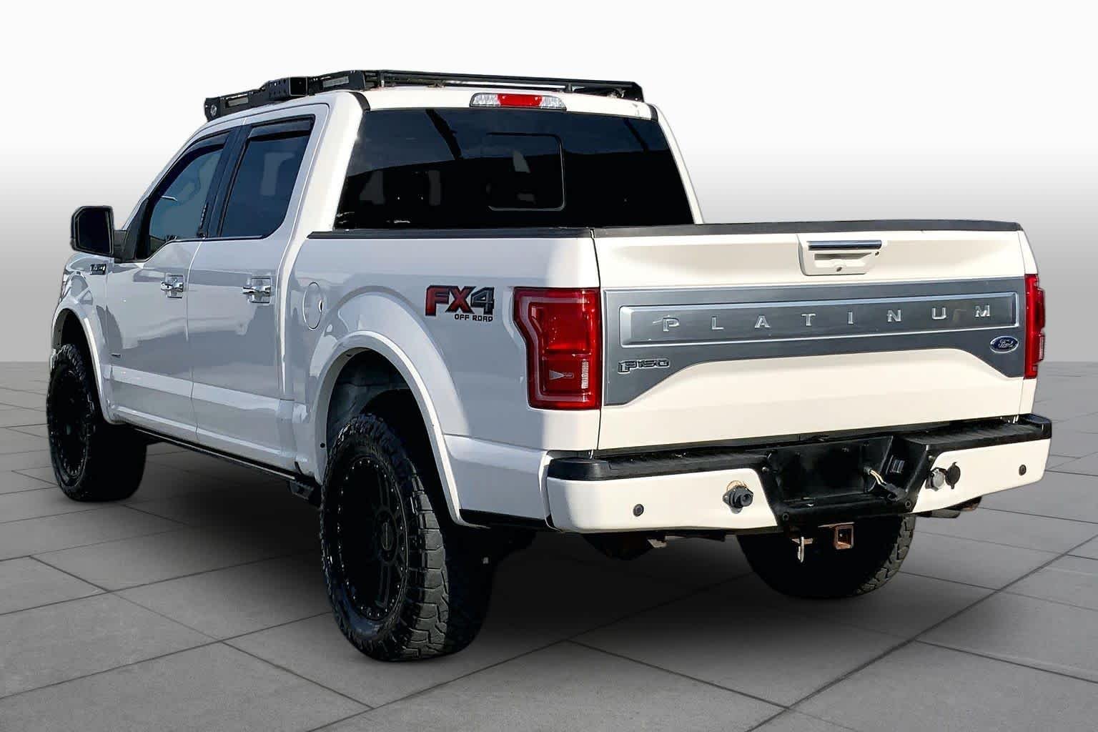 Used 2015 White Platinum Metallic Tri-Coat Ford Platinum image 12