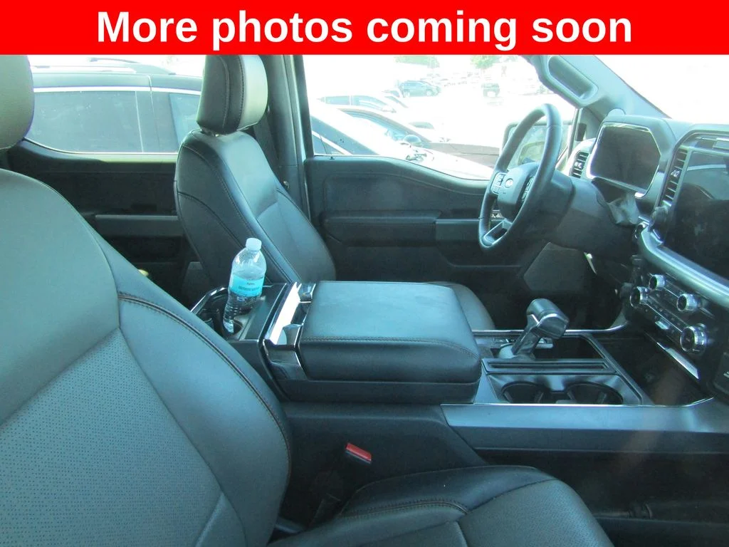 Used 2025 White Ford Lariat image 11