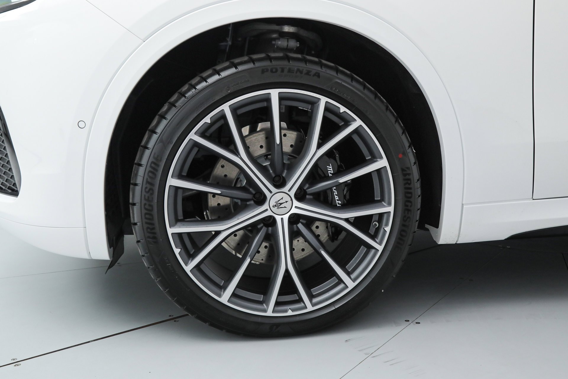 2026 Maserati Grecale Modena V6 - Photo 23