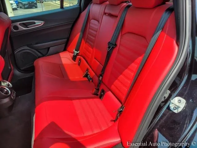 2025 Alfa Romeo Giulia Base - Photo 23