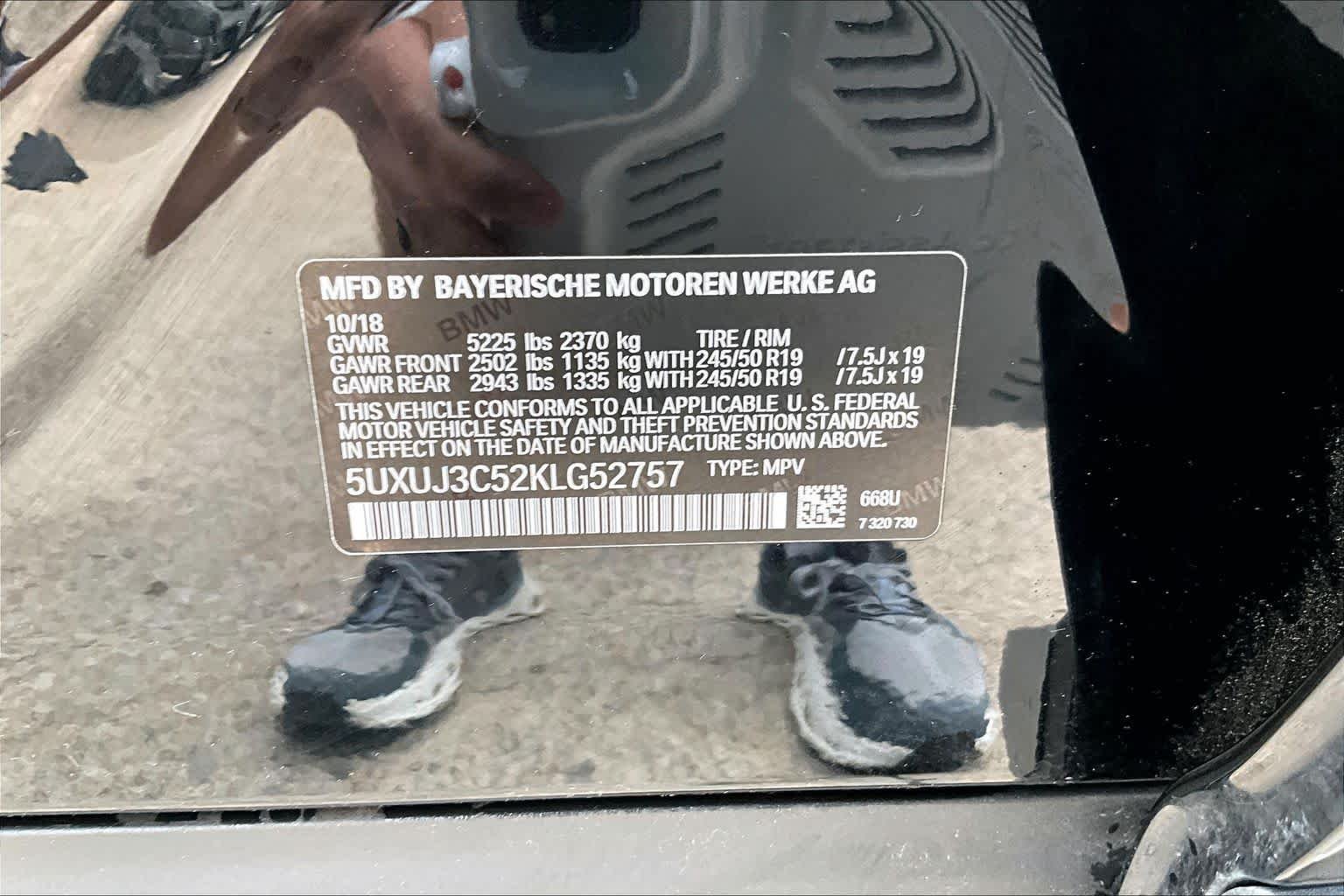 Used 2019 Jet Black BMW xDrive30i image 35