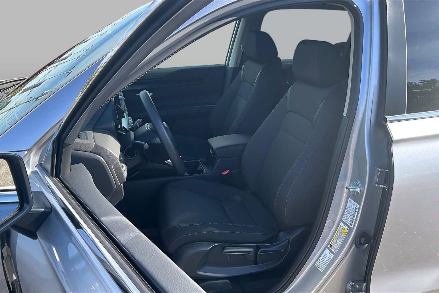 2026 Honda CR-V LX - Photo 8