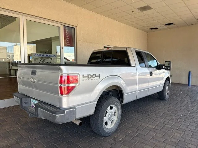 Used 2011 Silver Ford XLT image 4