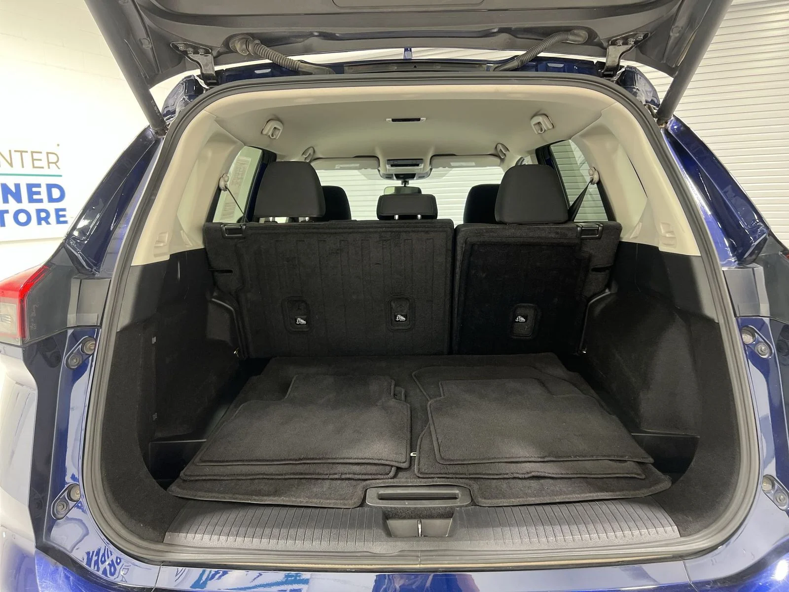 2025 Nissan Rogue SV - Photo 22