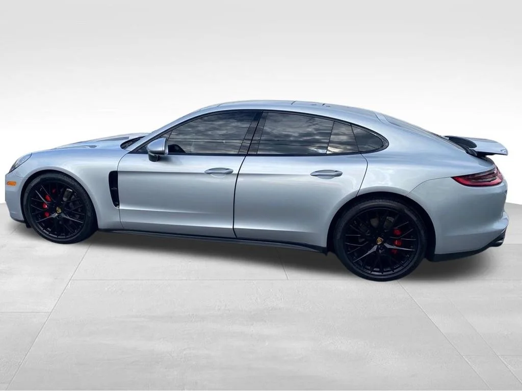 Used 2018 Silver Porsche 4 image 5