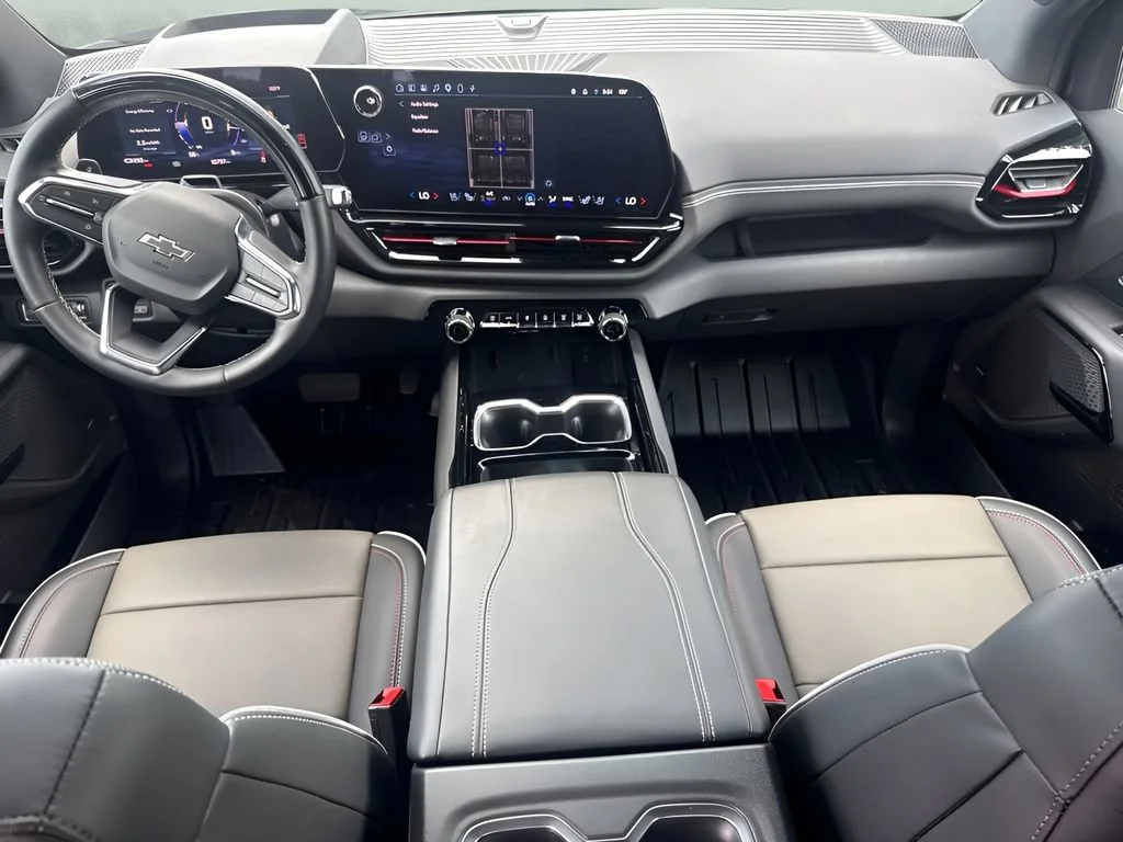 Used 2026 Black Chevrolet Trail Boss - Max Range image 14