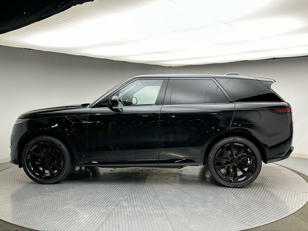New 2027 Santorini Black Metallic Land Rover Dynamic SE image 2