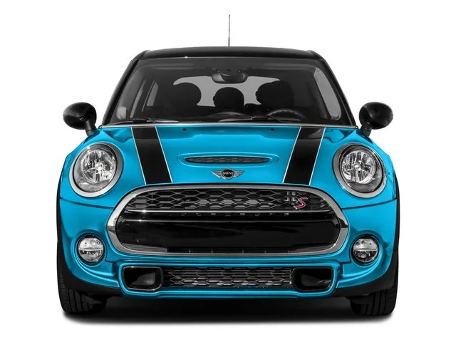Used 2018 Volcanic Orange MINI  image 4