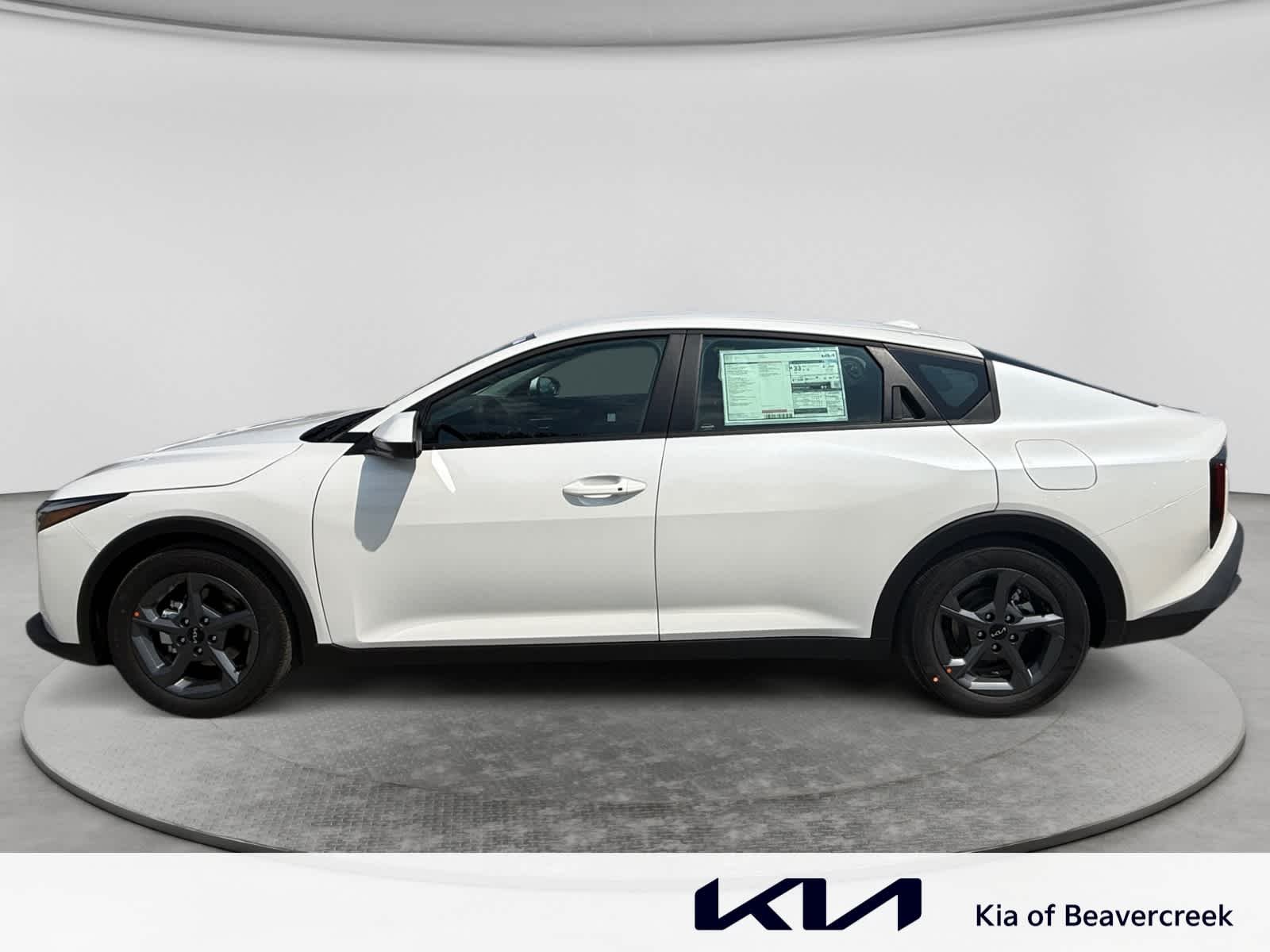 New 2026 Snow White Pearl Kia LXS image 8
