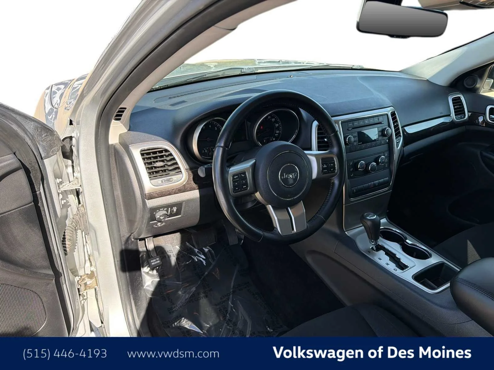 Used 2012 Jeep Grand Cherokee Laredo with VIN 1C4RJFAG5CC236794 for sale in Johnston, IA