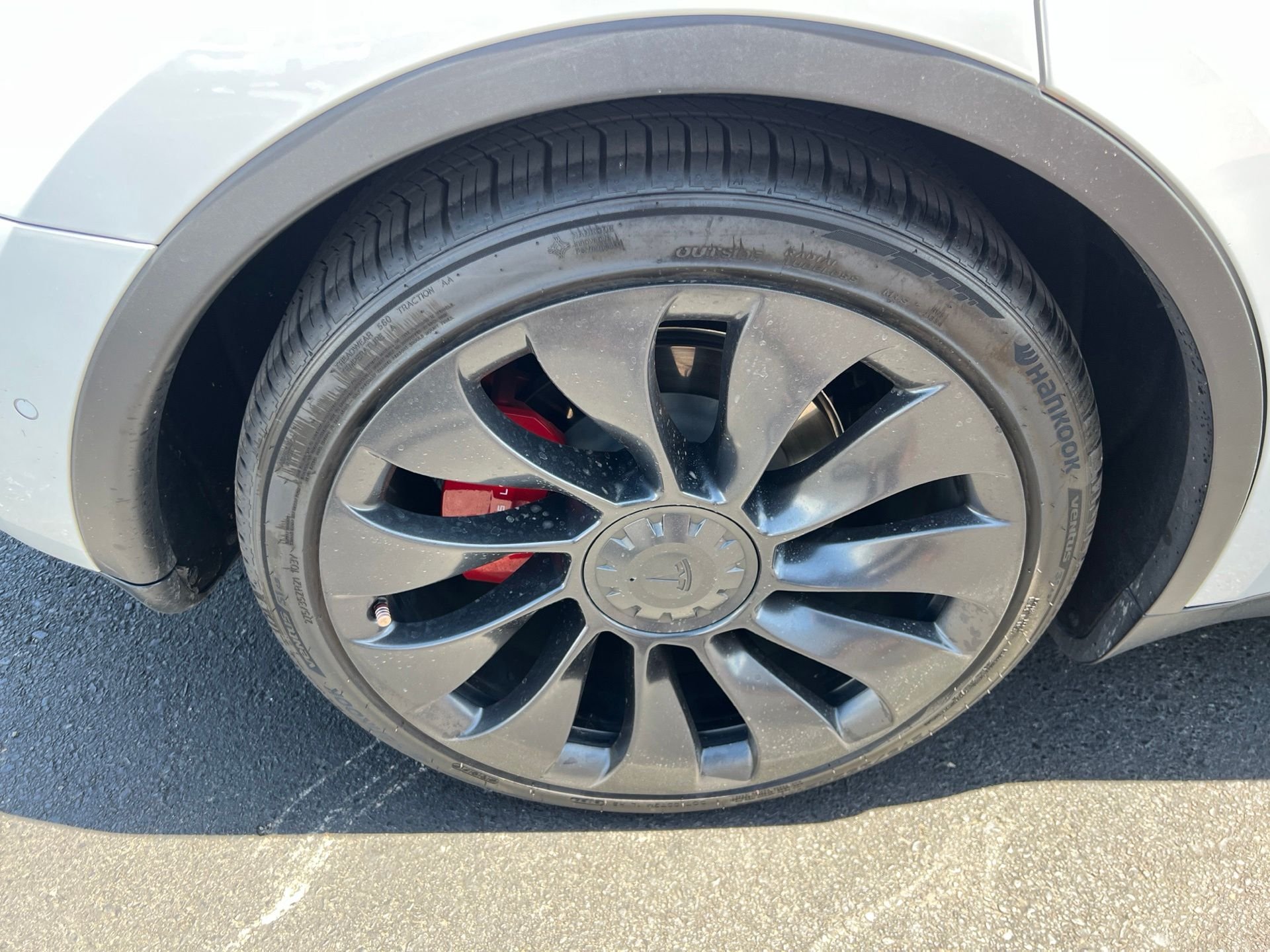 Used 2022 White Tesla Performance image 12