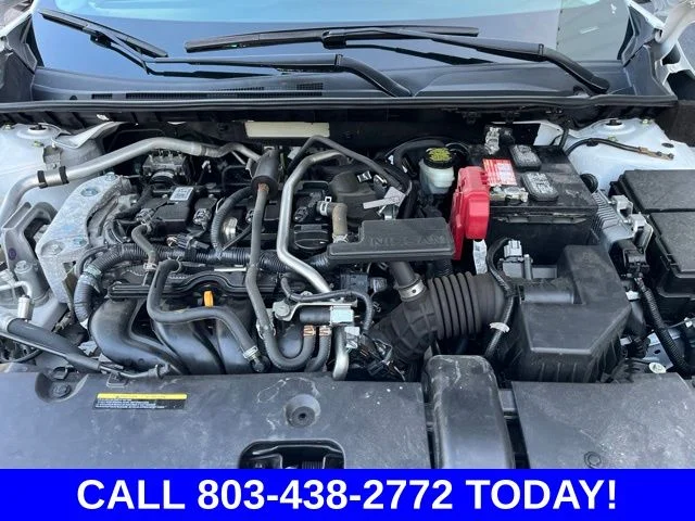 Used 2021 White Nissan SR image 34
