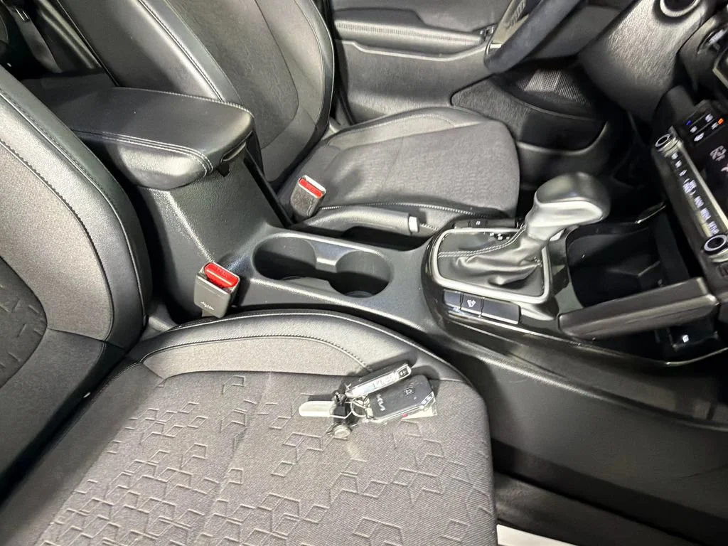 2024 Kia Seltos S - Photo 33