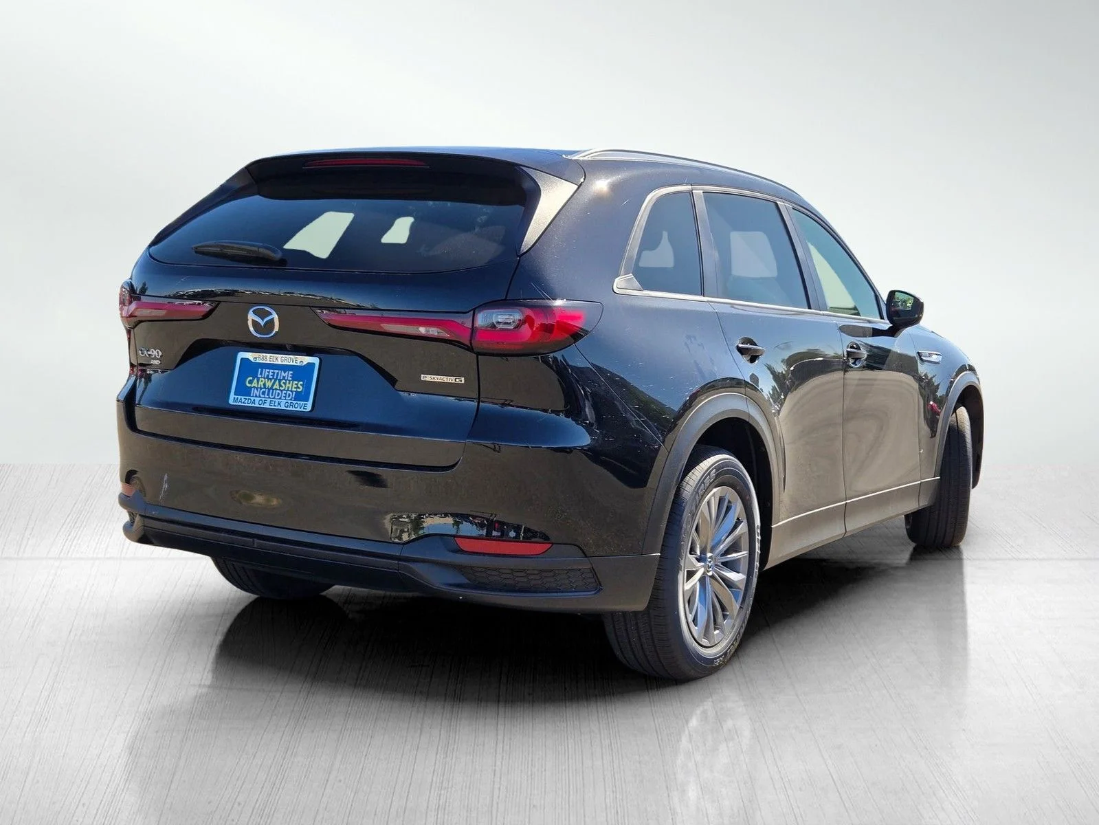 New 2026 Jet Black Mica Mazda 3.3 Turbo Select AWD image 4
