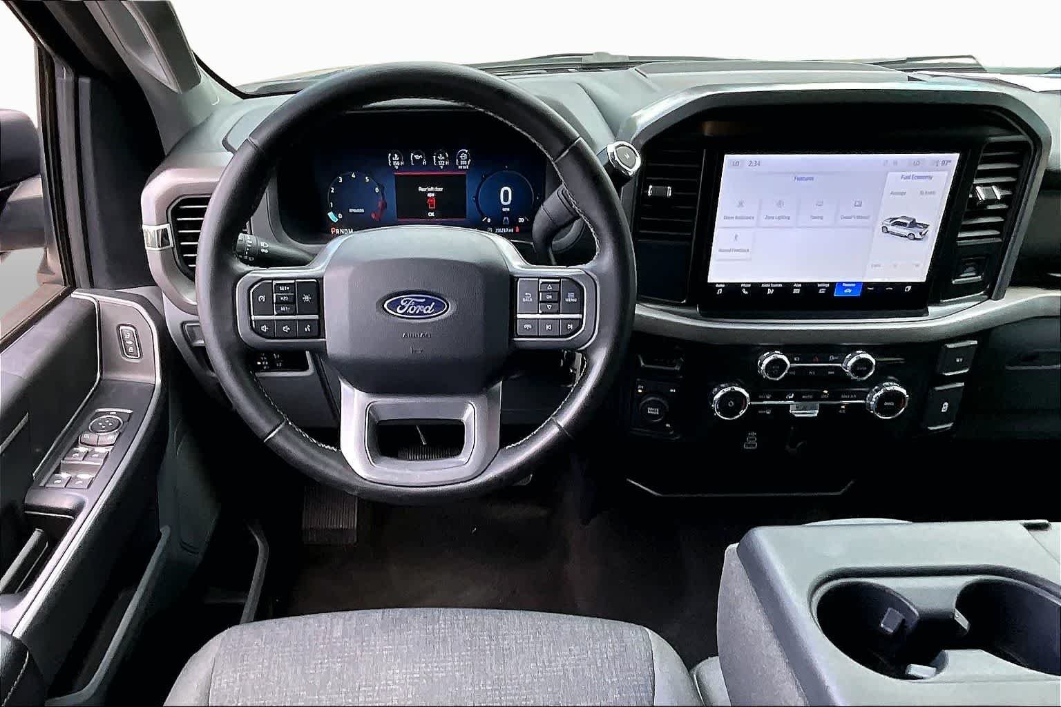 Used 2025 Atlas Blue Ford XLT image 6