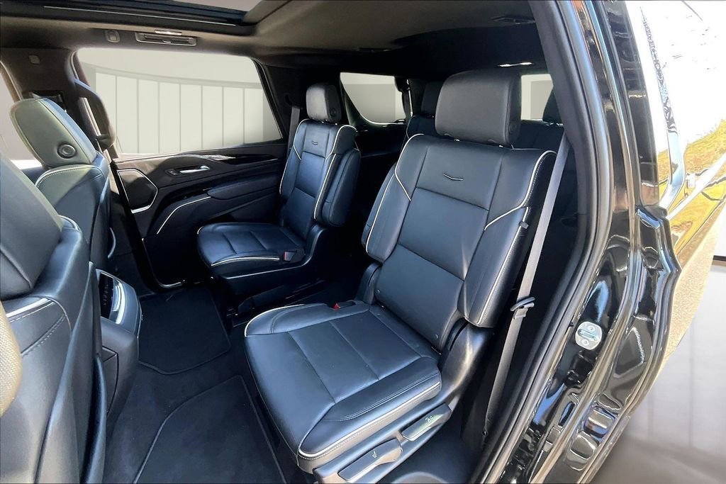 2024 Cadillac Escalade Sport - Photo 28