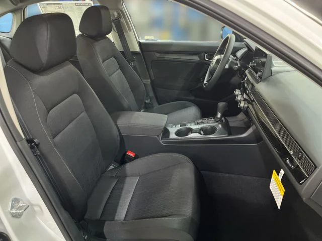 New 2026 Platinum White Pearl Honda LX image 26