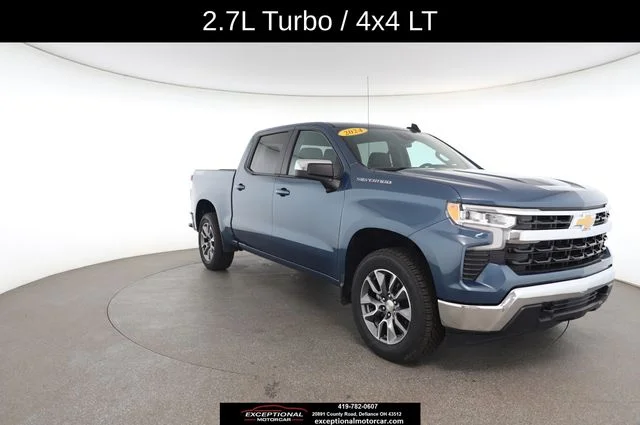 Used 2024 Blue Chevrolet LT image 28