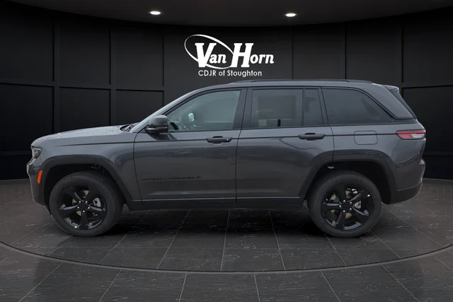 2025 Jeep Grand Cherokee Altitude - Photo 12