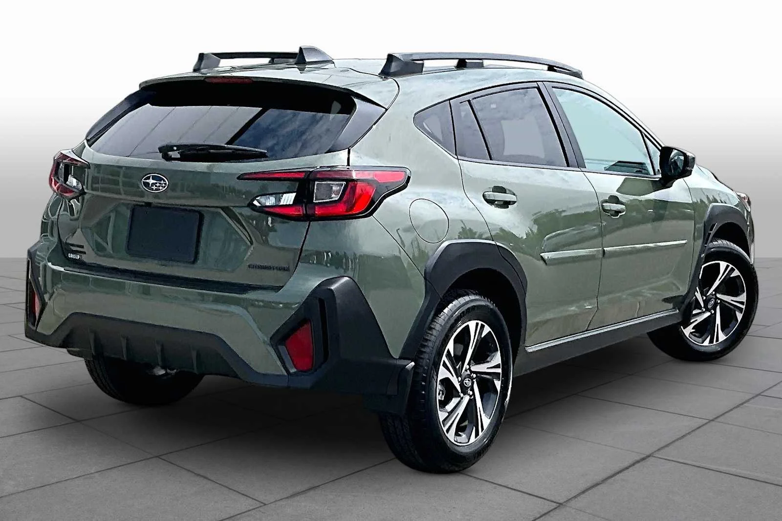 Certified Used 2026 Alpine Green Subaru Premium image 12
