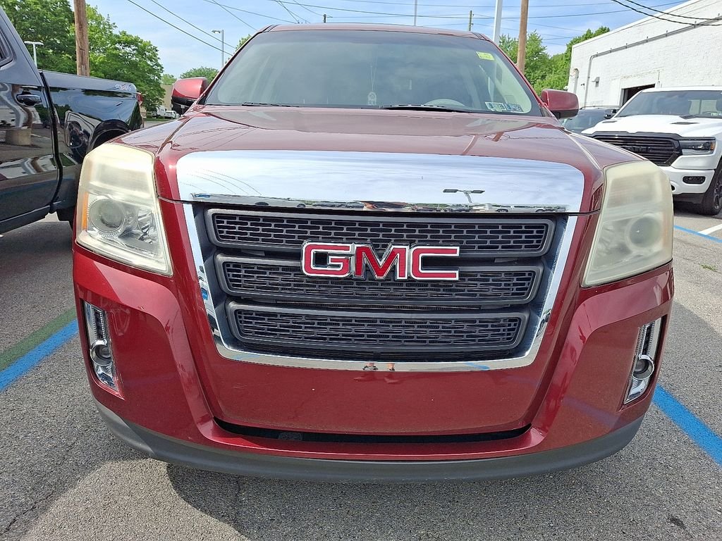 Used 2011 Red GMC SLE-1 image 2