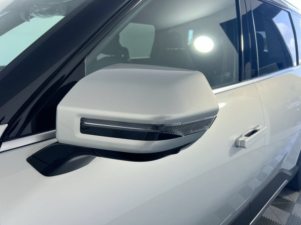 New 2026 White Kia Light image 12