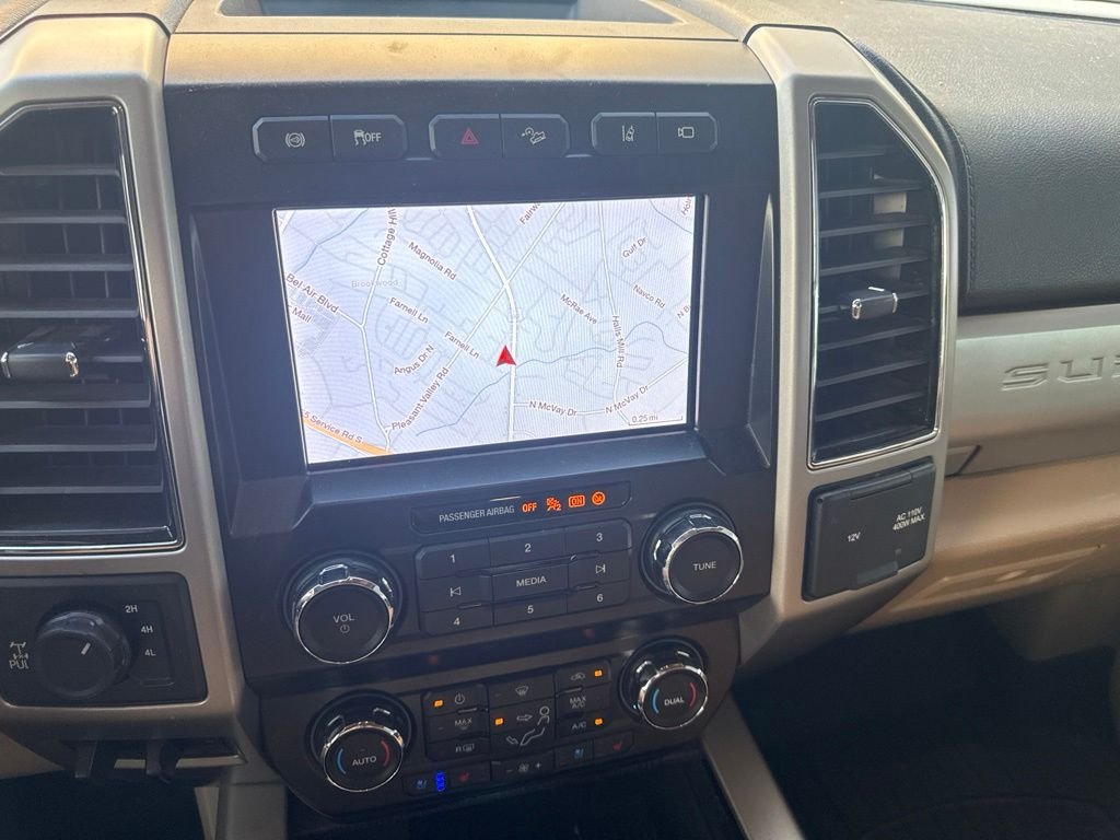 Used 2020 White Ford Lariat image 15
