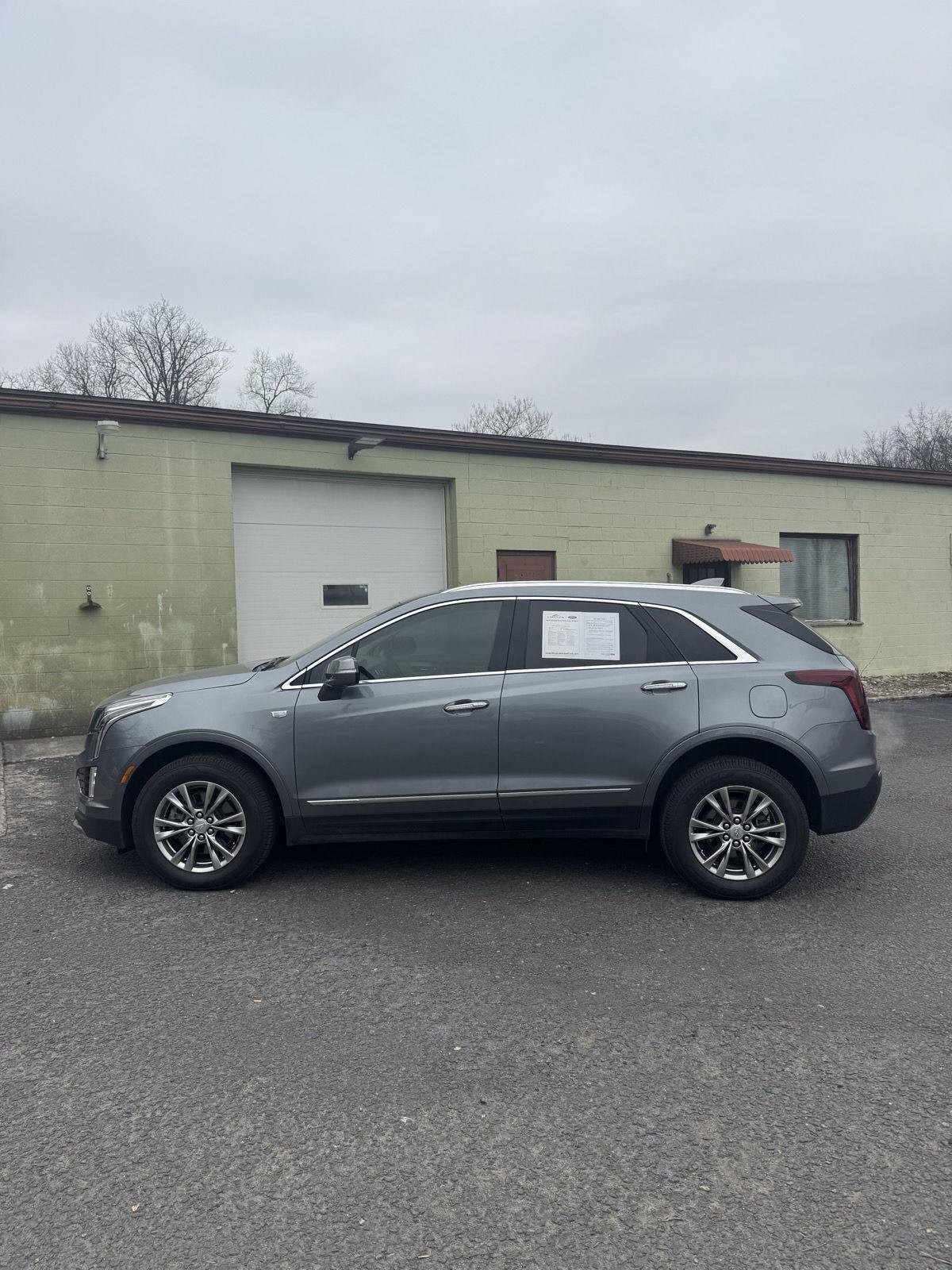 Used 2022 Satin Steel Metallic Cadillac AWD Premium Luxury image 12