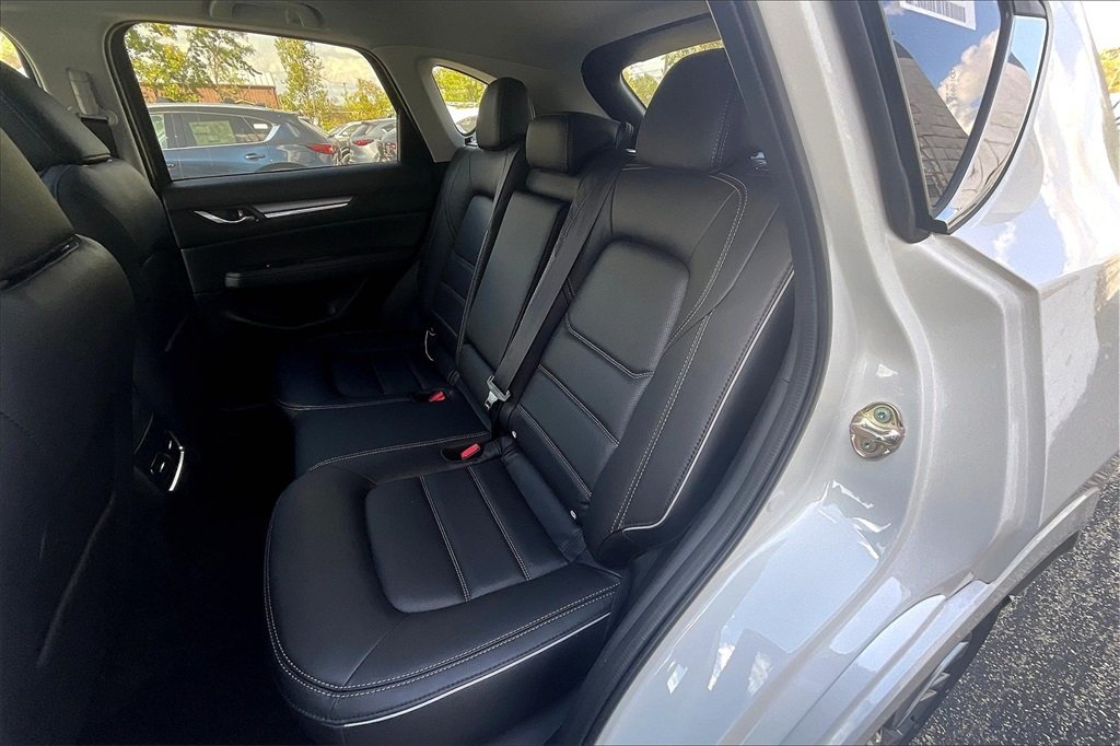2025 MAZDA CX-5 - Image 9